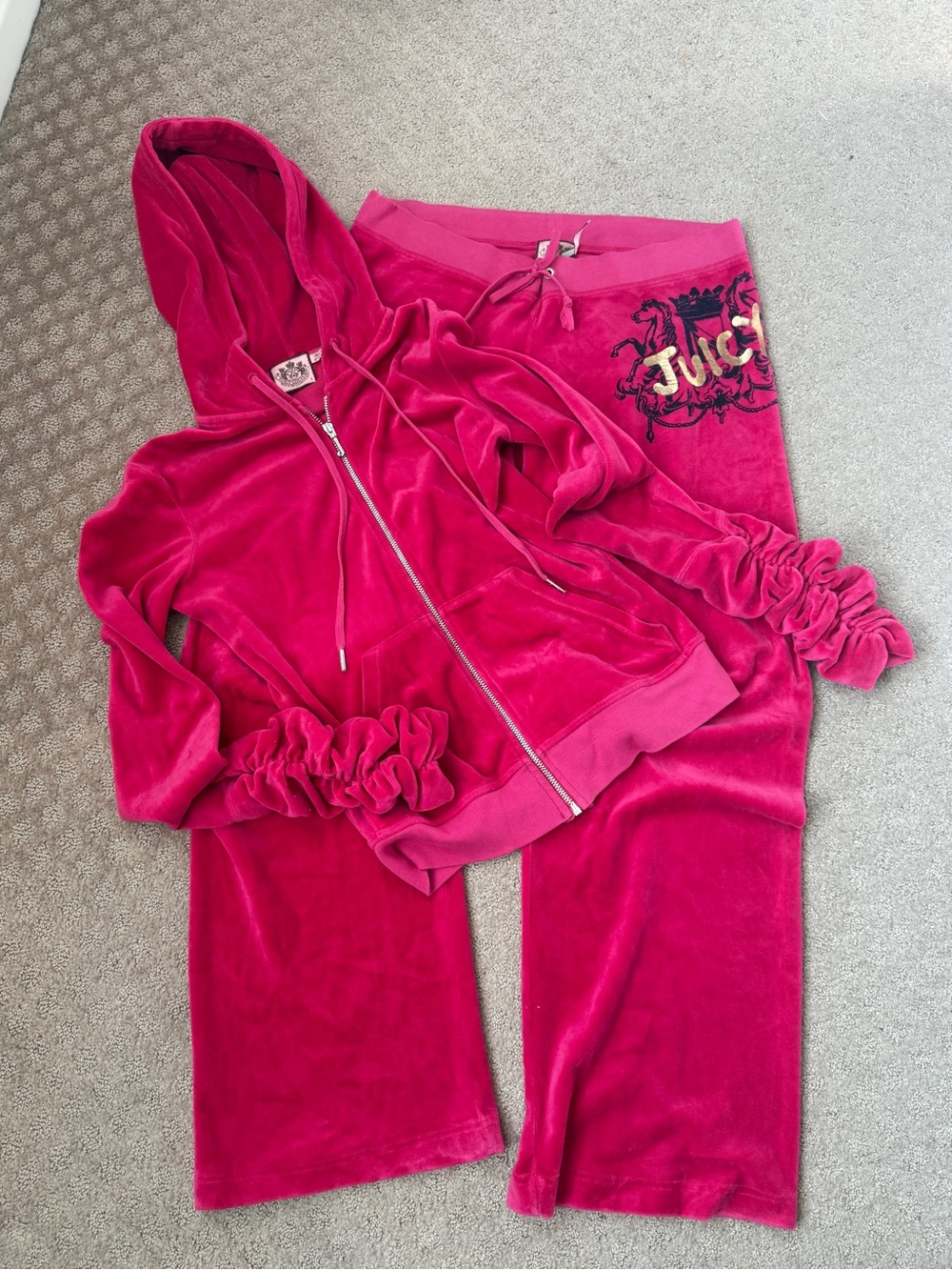 Juicy Couture Fuchsia Velour Hoodie & Pants